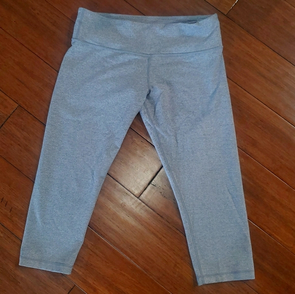 lululemon athletica Pants - Lululemon Crops